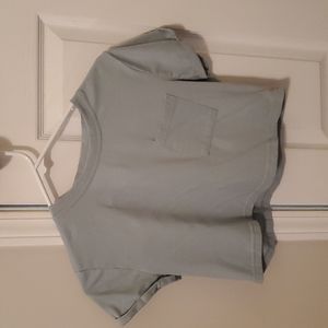 Medium size crop light green tee